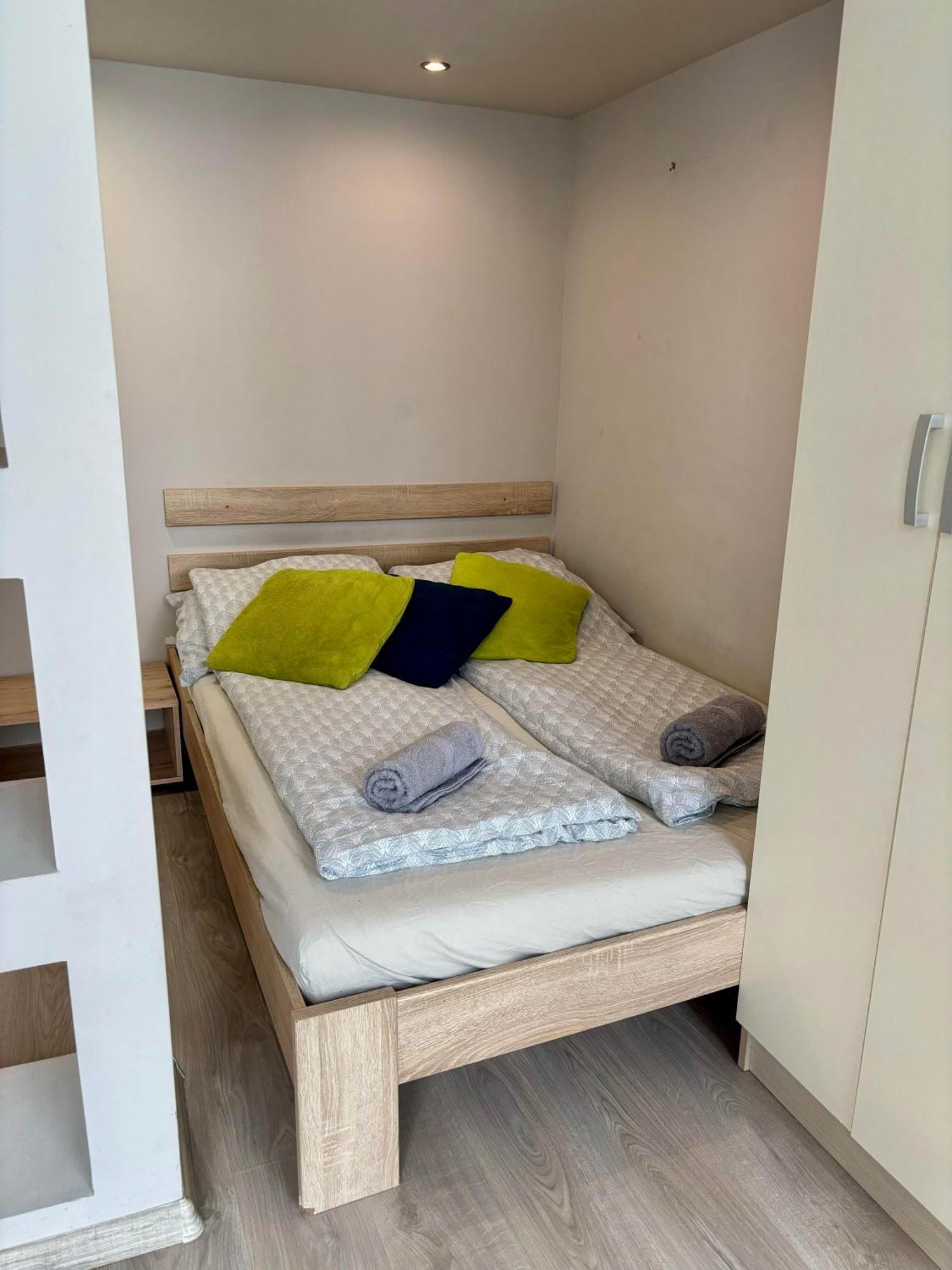 Ava Apartment